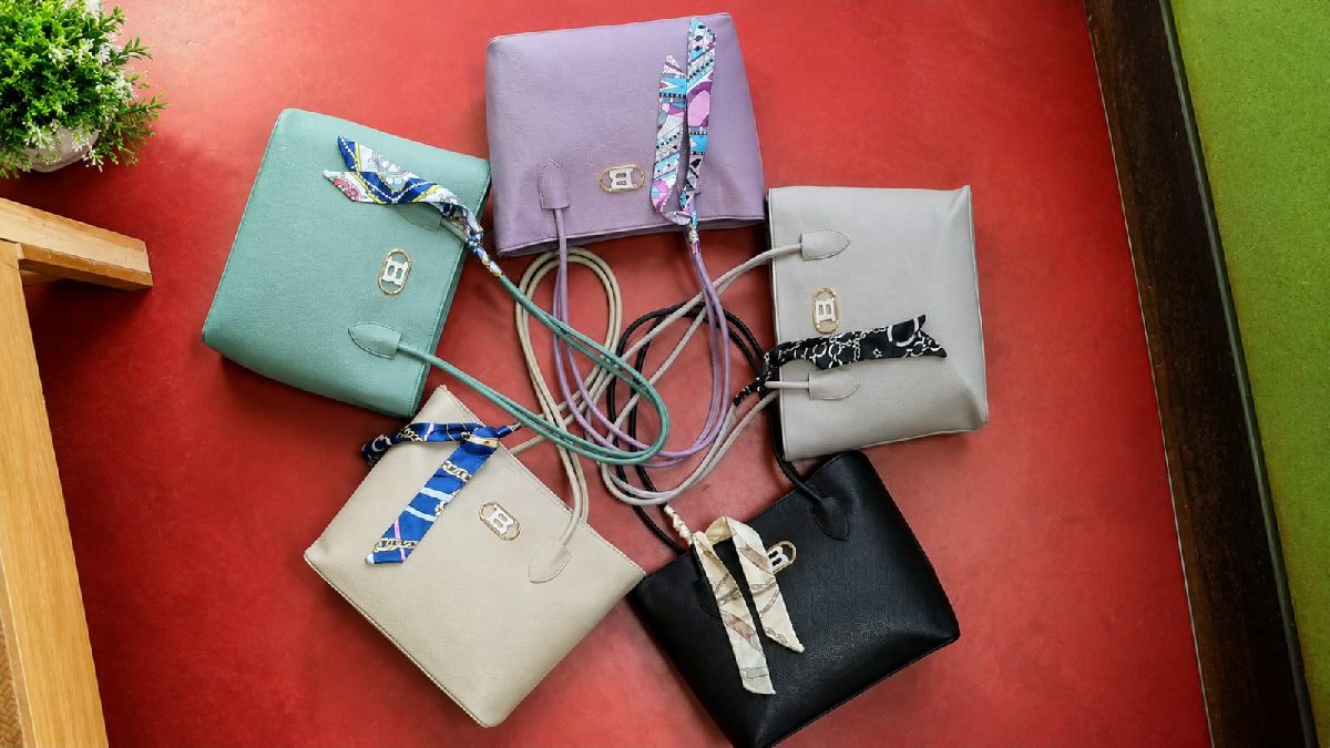 ladis hand bag 3