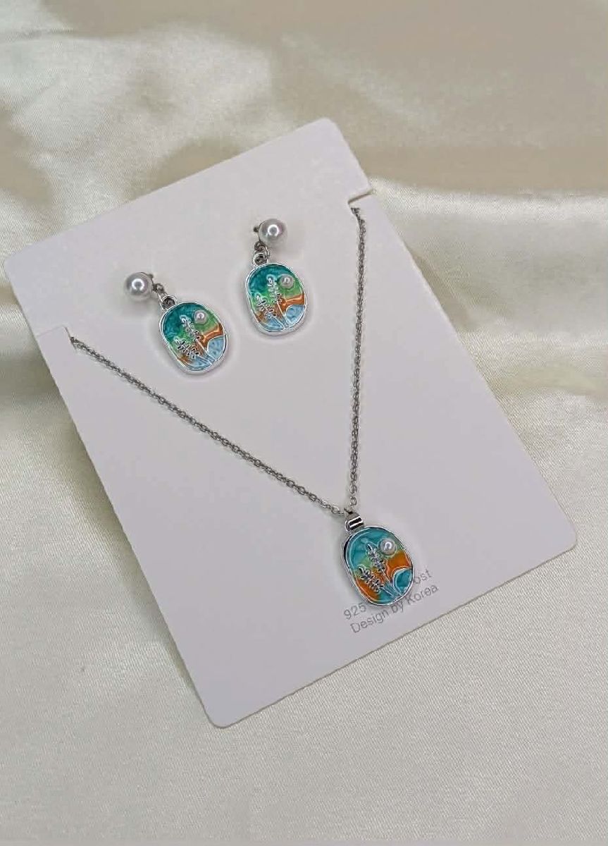 necklace 3