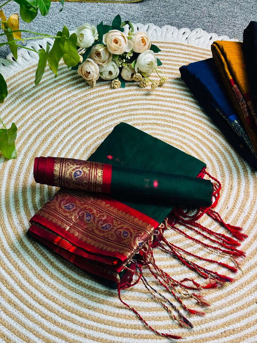 অরিজিনাল বুটি মসলাই কটন শাড়ি — ব্লাউজ পিসসহ