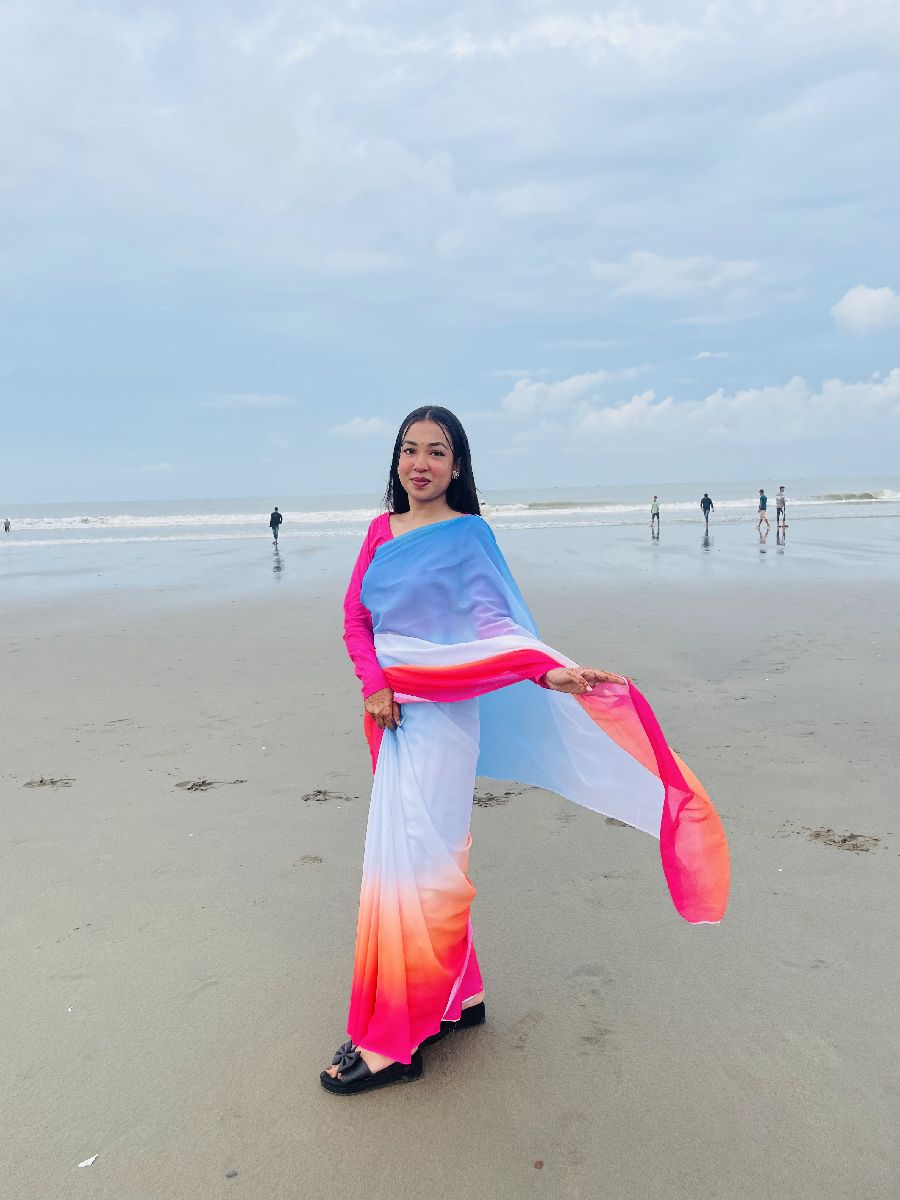 মাল্টিকালার গ্রেডিয়েন্ট শাড়ি