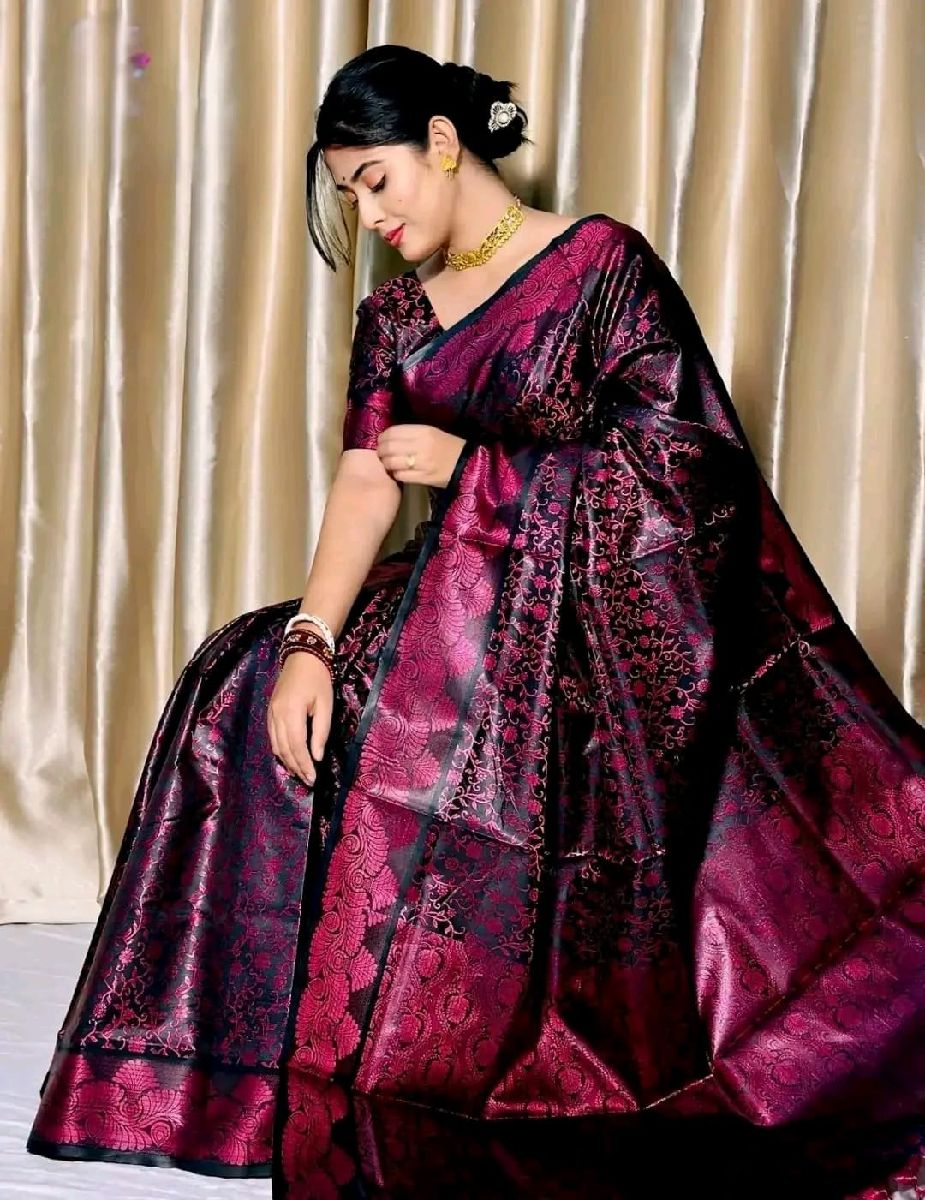 ✨ Royal Elegance Benaroshi Katan Saree ✨