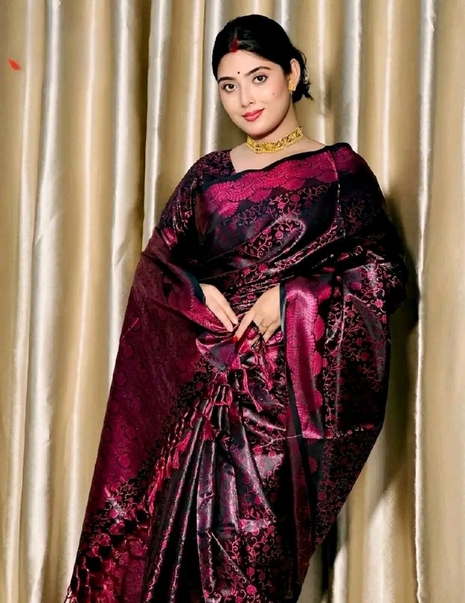 ✨ Royal Elegance Benaroshi Katan Saree ✨ 2
