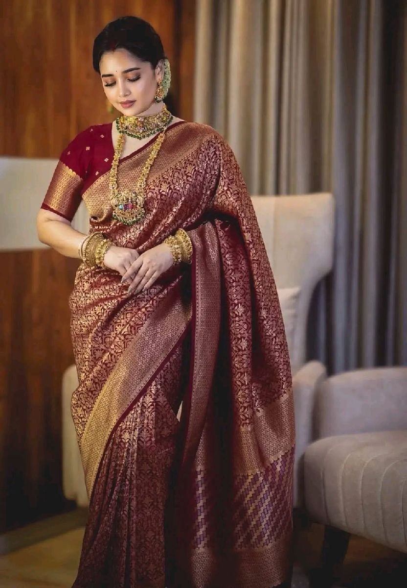 ✨ Royal Elegance Benaroshi Katan Saree ✨ 2