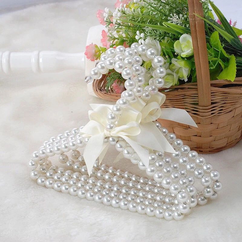 Pearl hanger 3