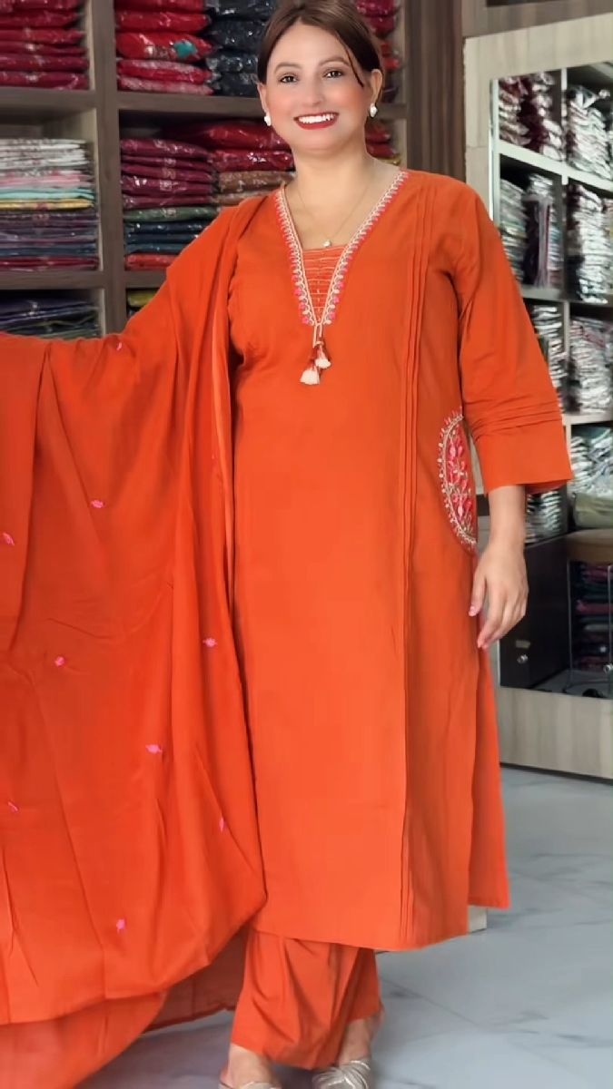 পকেট কুর্তি থ্রি-পিস ( স্টিজ )