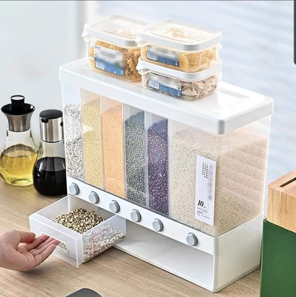 10L Wall Mounted Separate Rice Bucket Cereal Dispenser Moisture Proof Plastic Automatic Racks Sealed Metering Food Storage Box. 3