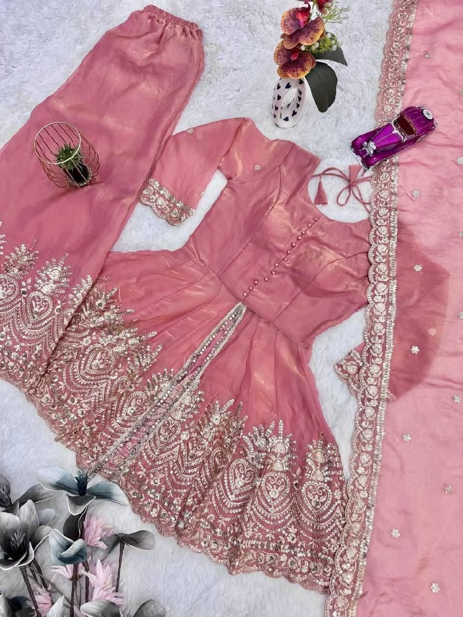 👗Top👗 3