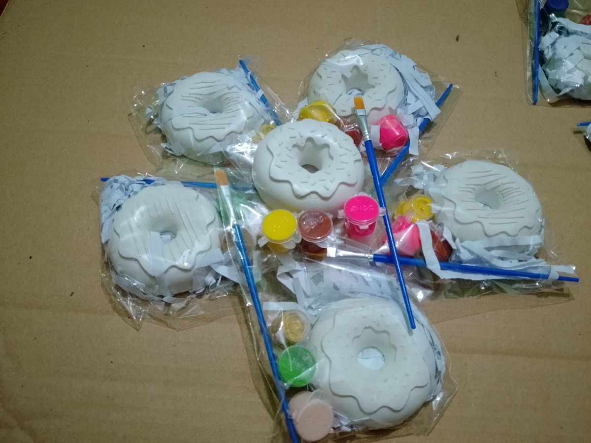 🍩 DIY Donut Craft Kit 3