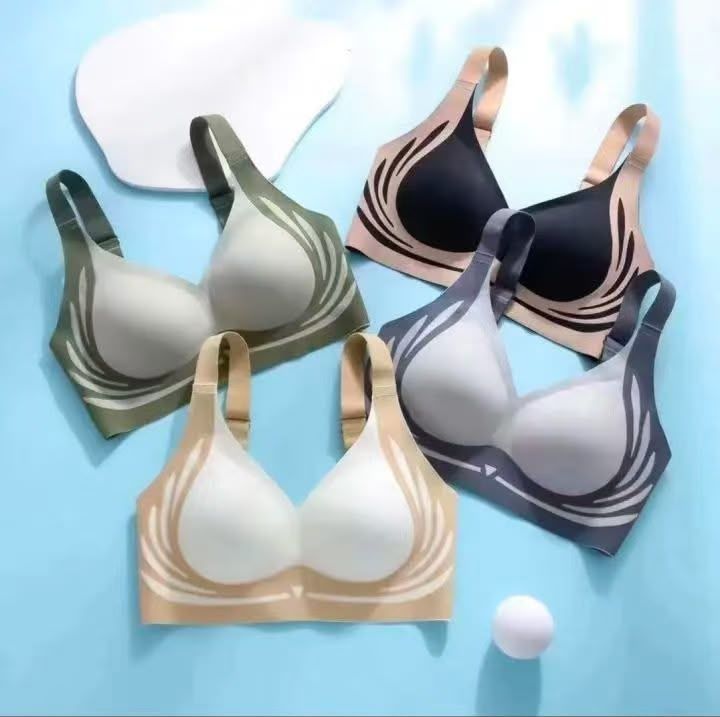 ✨ Premium Soft Sports Bra China 2