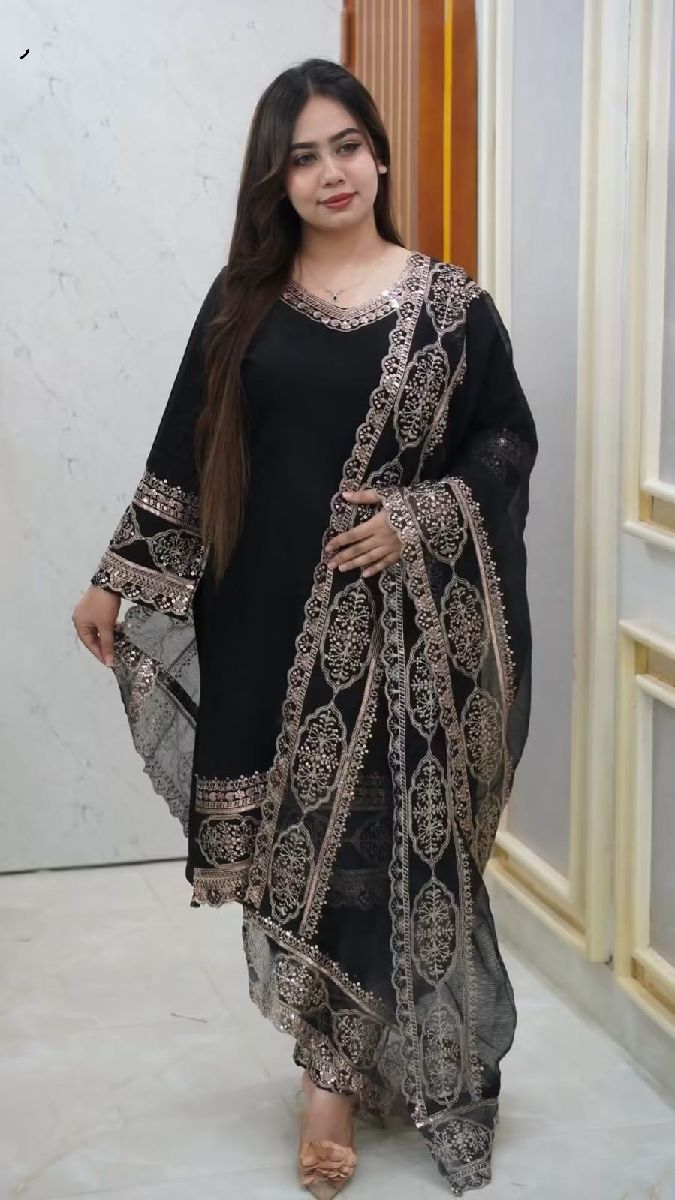 এমব্রডারি 3পিচ 3