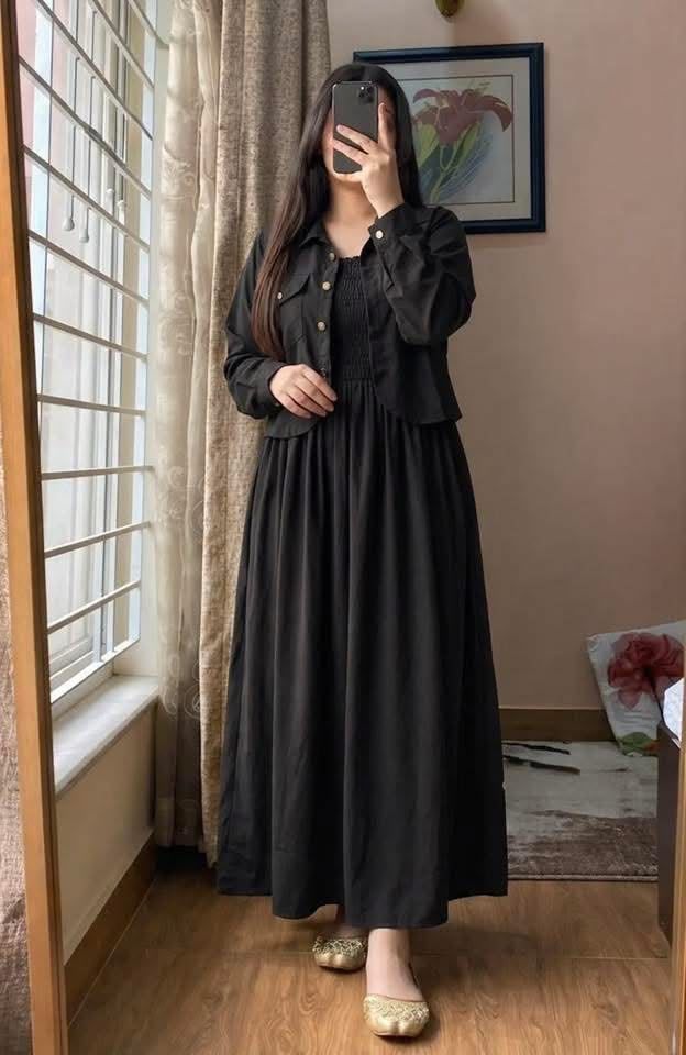 Georgette Two Piece Gown Set 2