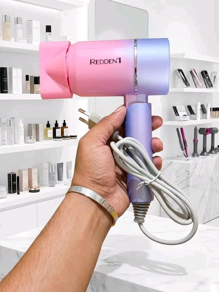 hair dryer 2