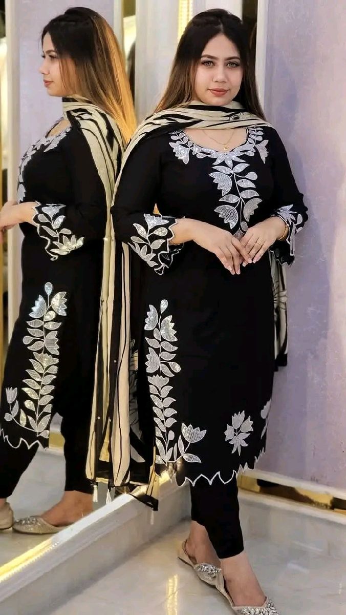 মেয়েদের পোশাক 2