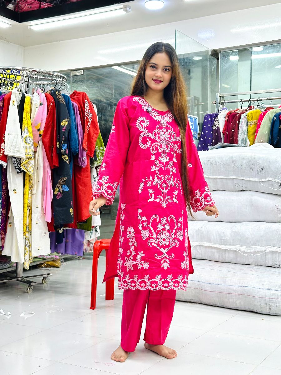 মেয়েদের পোশাক 3