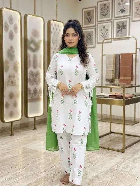 Trendy Three-Piece Collection 2