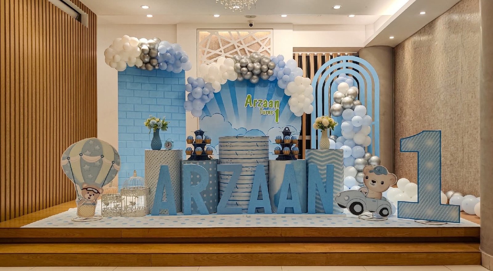 Luster event management