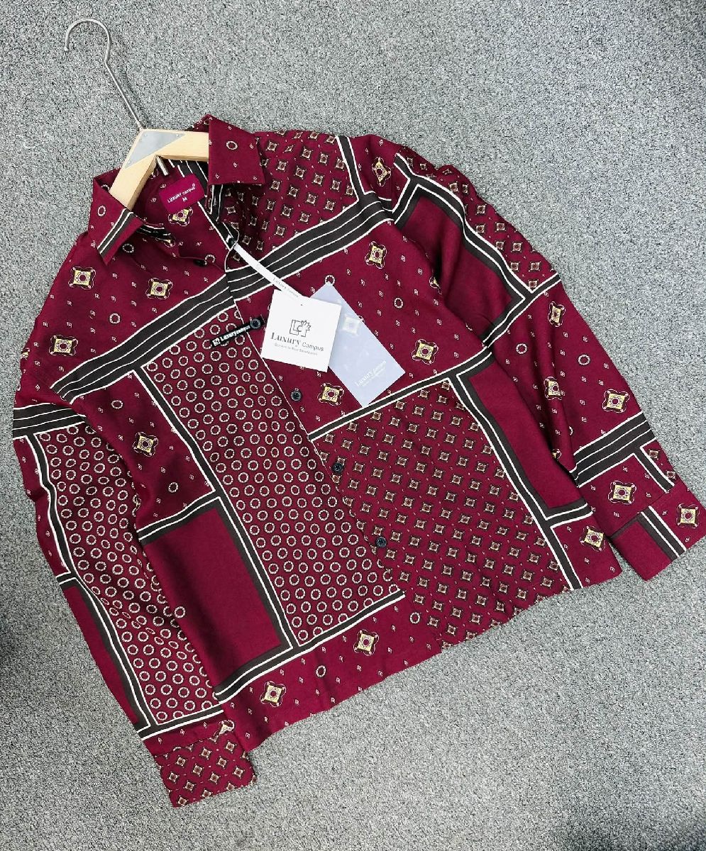 trendy boxy feet shirt