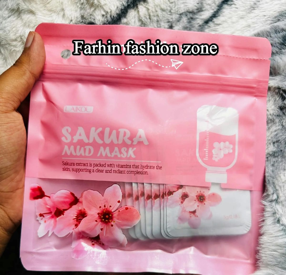Sakura mud mask