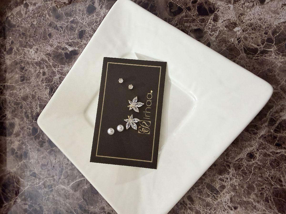 Mini cute 4 earring set