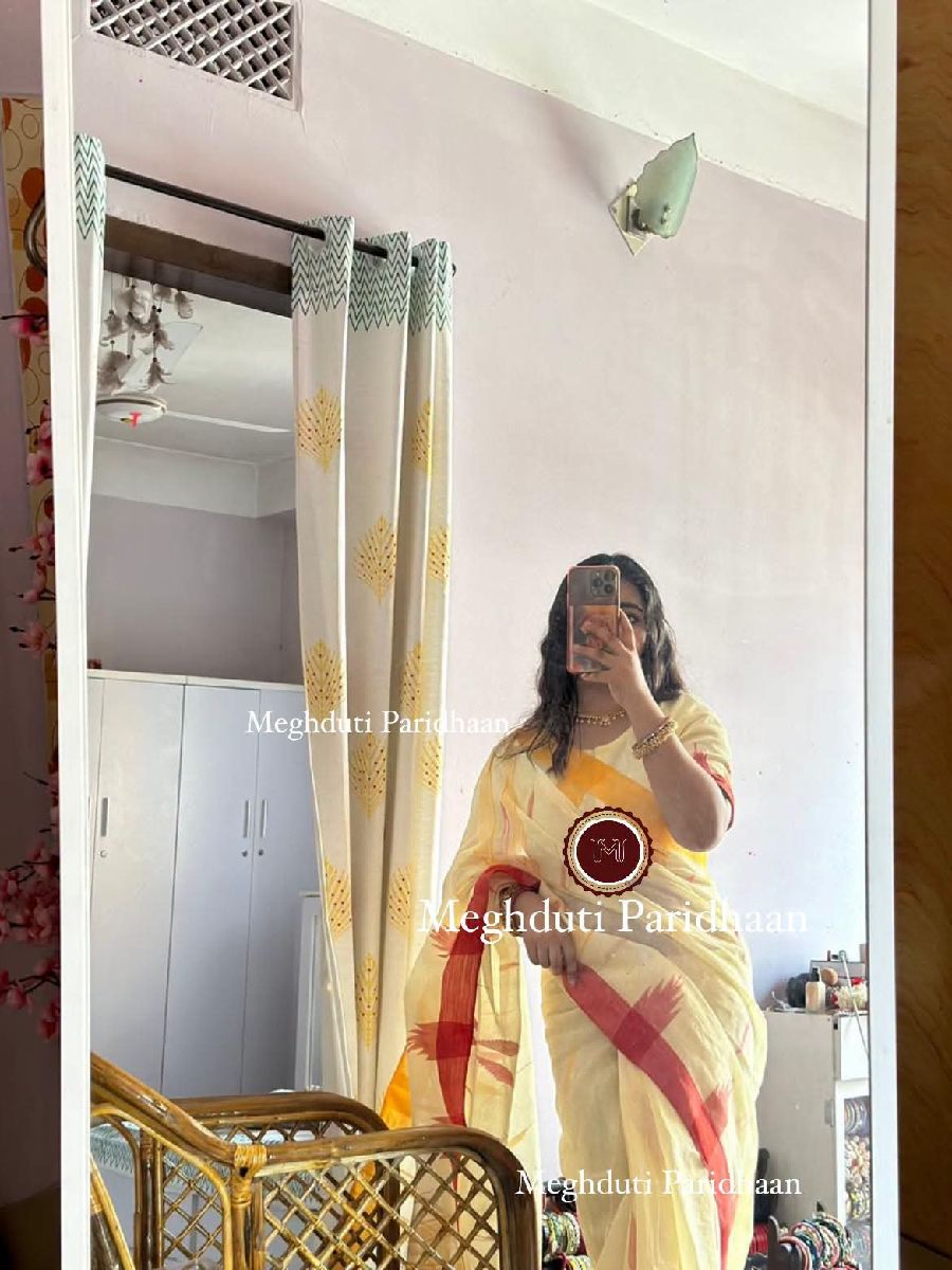 Monipuri sharee Off white Yellow Red Gonga Jamuna 3