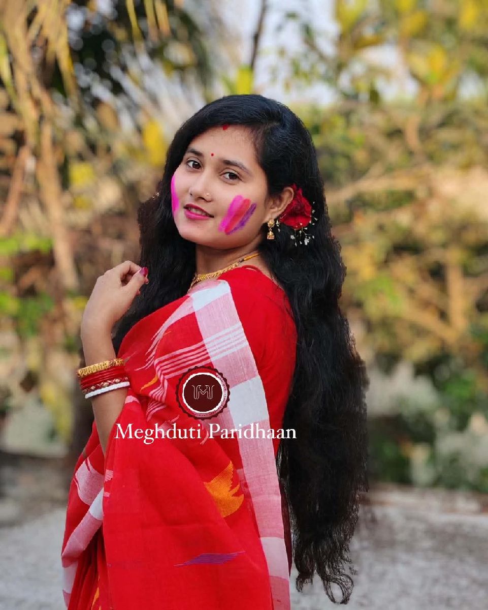 Monipuri Sharee Red White Multi color 3