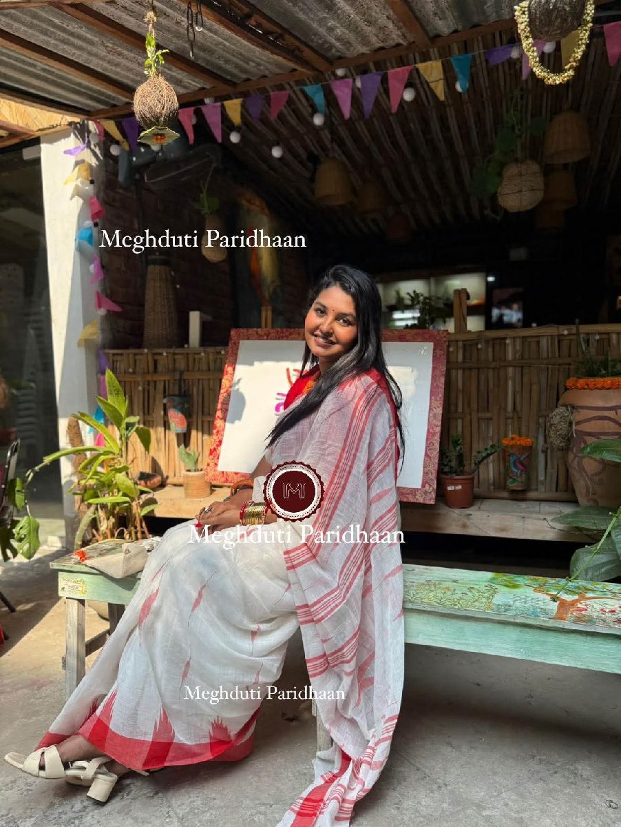 Monipuri Sharee White Red Matching