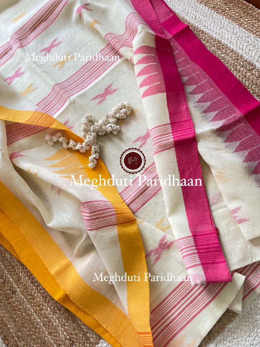 Monipuri Sharee Off White Gonga Jamuna Sheuli 2