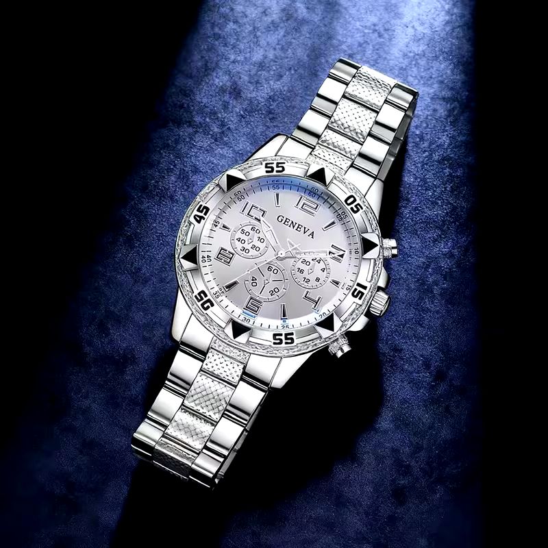 Premium Men’s Stainless Steel Quartz Watch 3