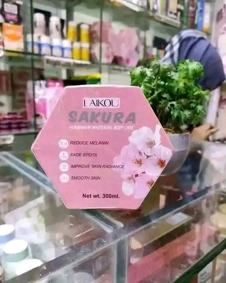 Sakura body cream 3