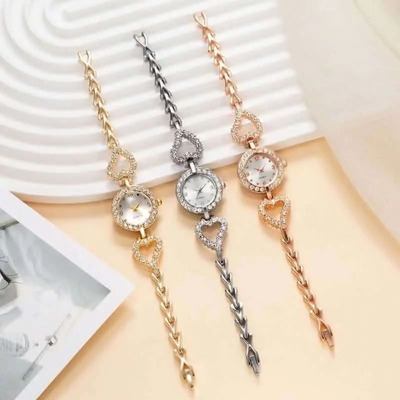 Heart Designed Diamond Stone Wristwatch 3