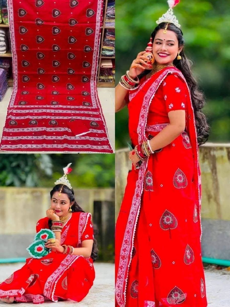" পূজার সুপার অফার শাড়ী😱😱😱😱স্কিন প্রিন্ট পান পাতা শাড়ি ✅শাড়িতে লেস লাগানো থাকবে ✅১২ হাত শাড়ি✅হাফ সিল্ক কাপড় ✅শাড়ির পাইরে টার্সেল লাগানো থাকবে সুতার ✅১০০% কালার গ্যারান্টি 3