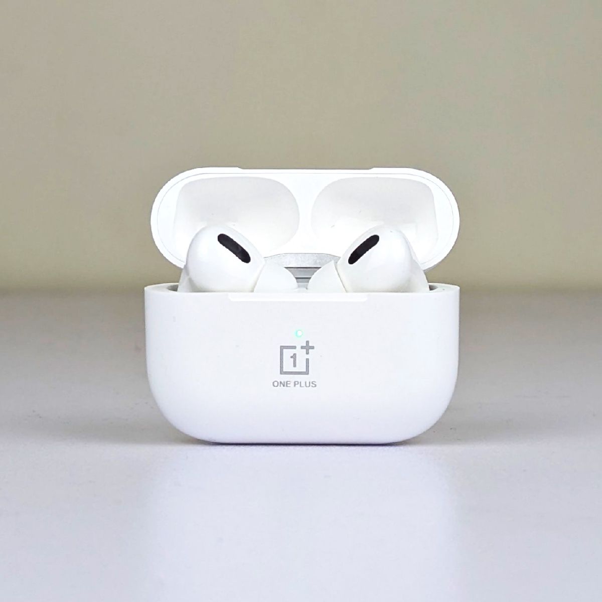 OnePlus AirRO3 True Wireless Bluetooth Earbuds – Noise Reduction TWS Earphones with 360mAh Battery & Clear Sound (White) 3