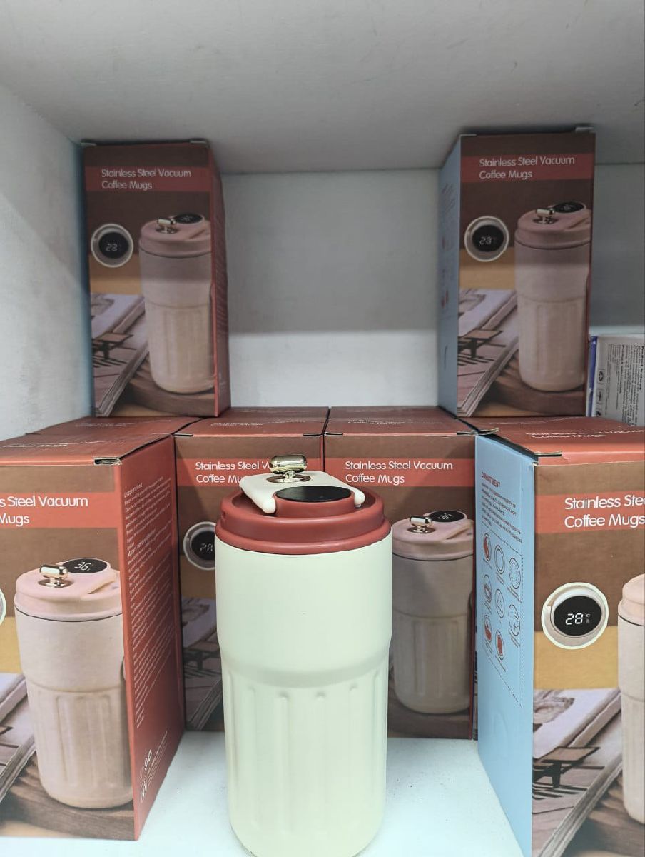 Stainless Steel Vacuum Insulated Coffee Mug with LED Temperature Display – 450ml