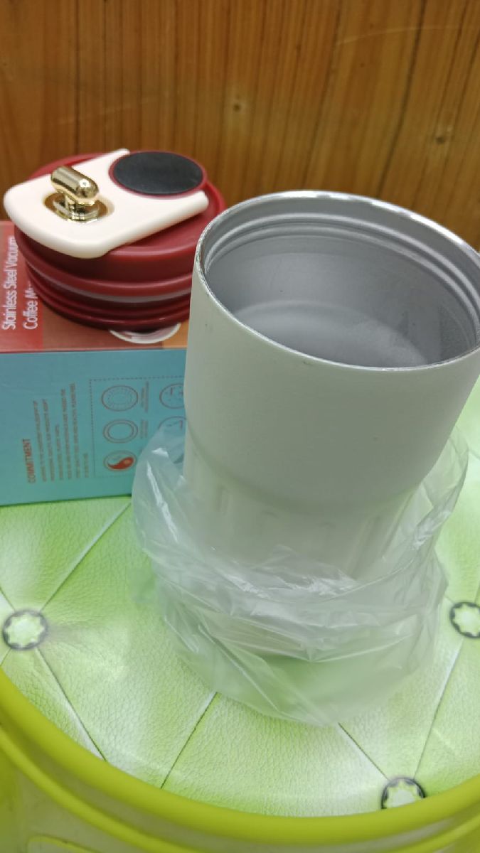 Stainless Steel Vacuum Insulated Coffee Mug with LED Temperature Display – 450ml 3
