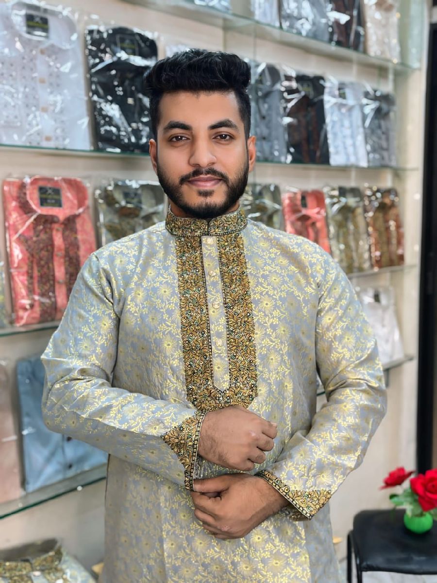 প্রিমিয়াম কোয়ালিটির কাতান পাঞ্জাবি