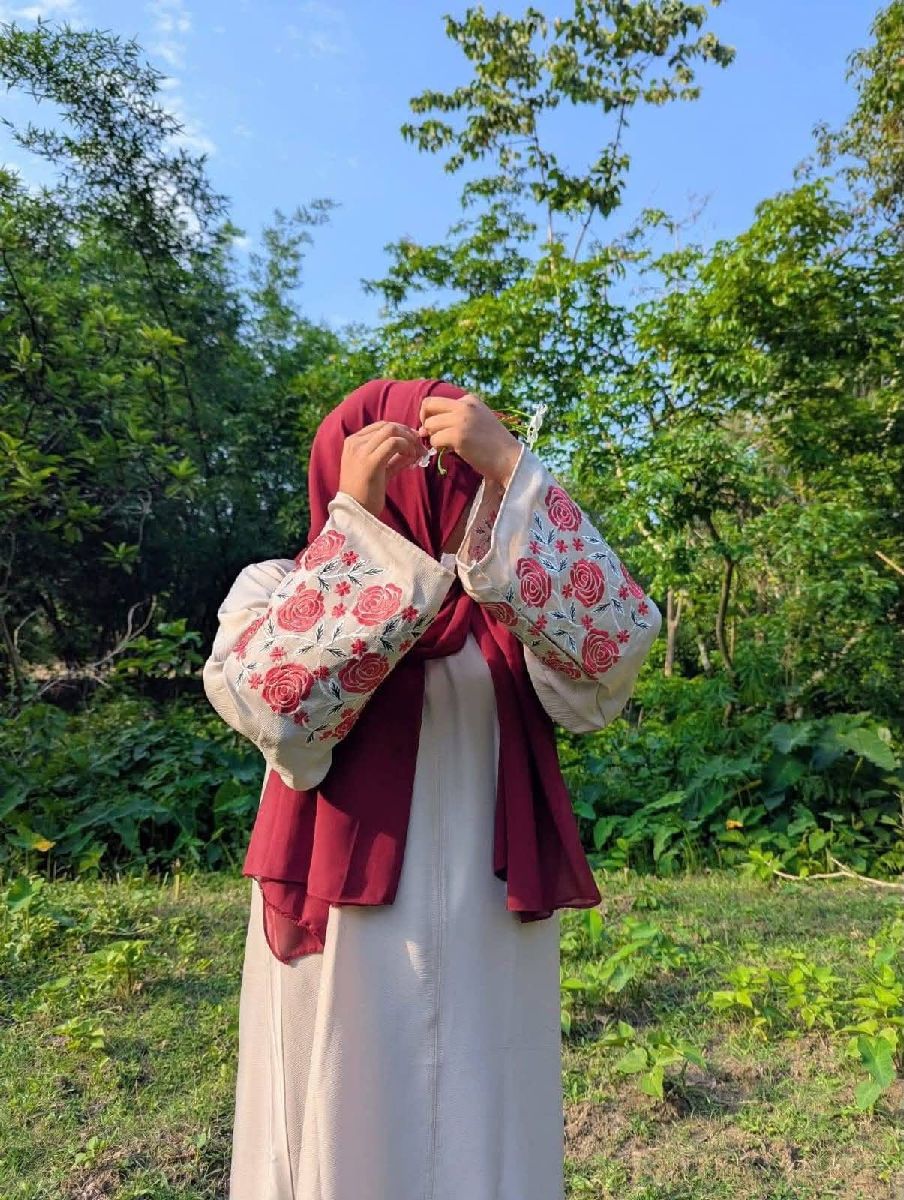 Rose abaya 2