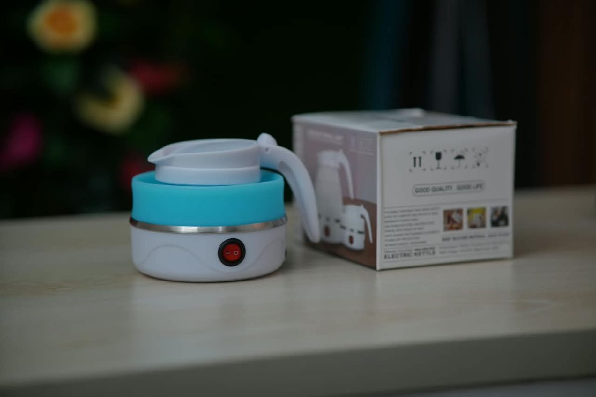 Portable Electric Kettle (Foldable)